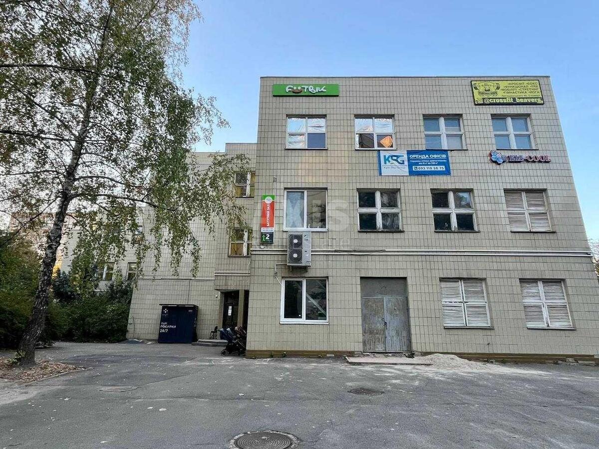 Об'єкт торгівлі вул. Лятошинського 4Б, 88м260147