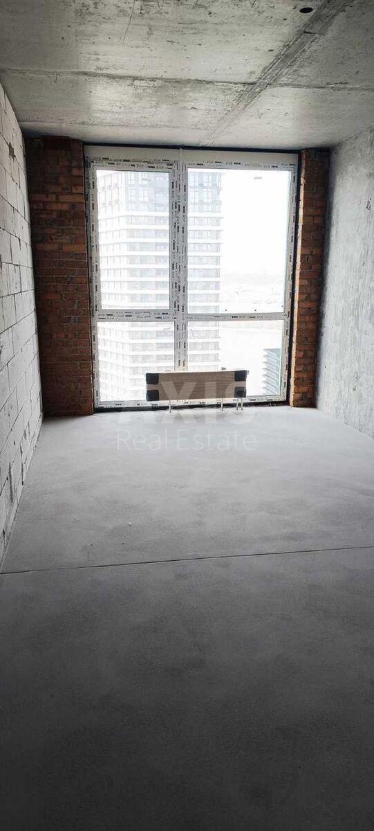 1k apartment nab. Dniprovs'ka 15571584