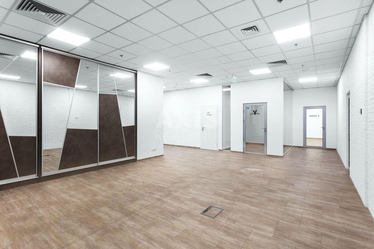 Office vul. Zhyljans'ka 75, 1900m2570405