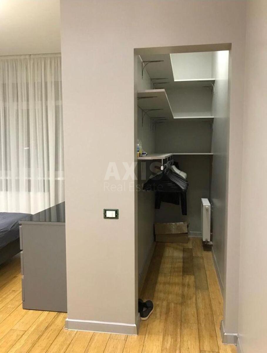 3k apartment vul. Jevgena Konoval'cja 32Г6060510