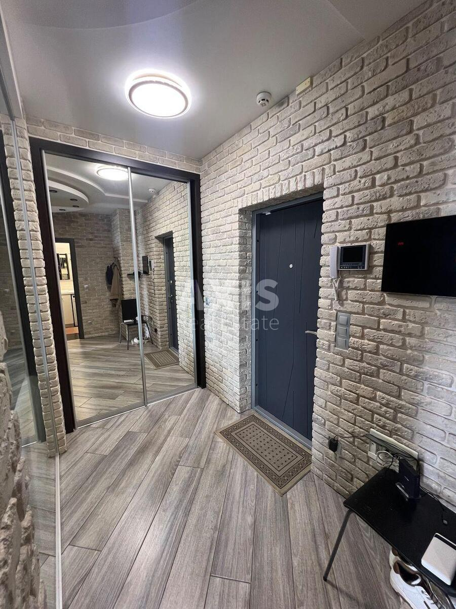 2k apartment vul. Doncja Myhajla 2А547683