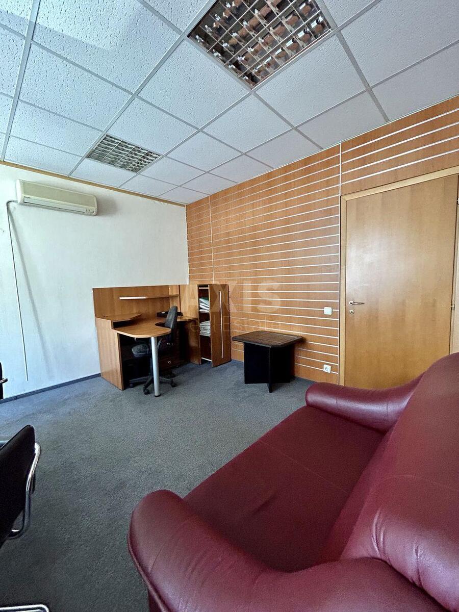 Office vul. Vasylivs'ka 18, 100m2567039