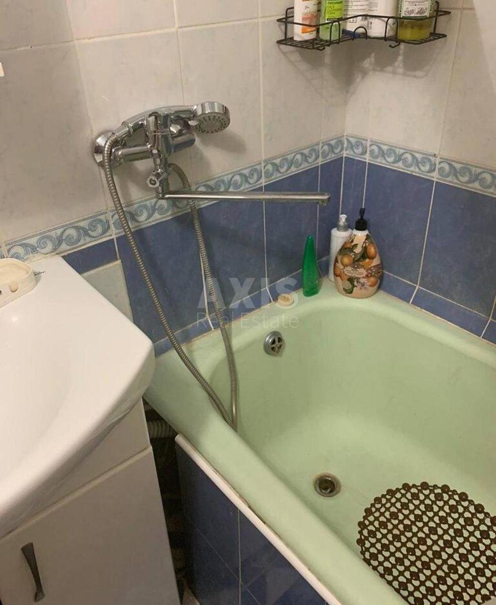 2k apartment vul. Bal'zaka Onore de 576