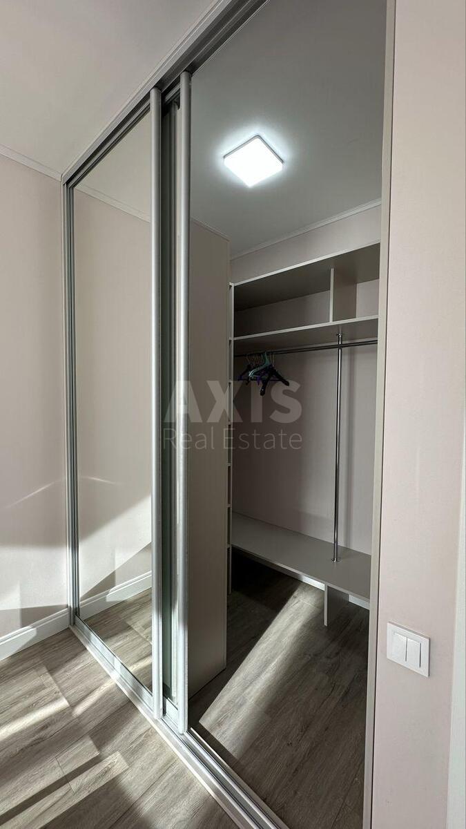 3k apartment vul. Kahovs'ka 606118712