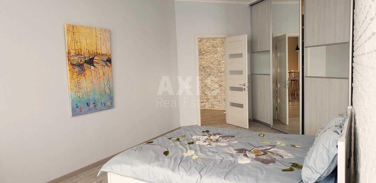 2к квартира бул. Дарницкий 8Б582496