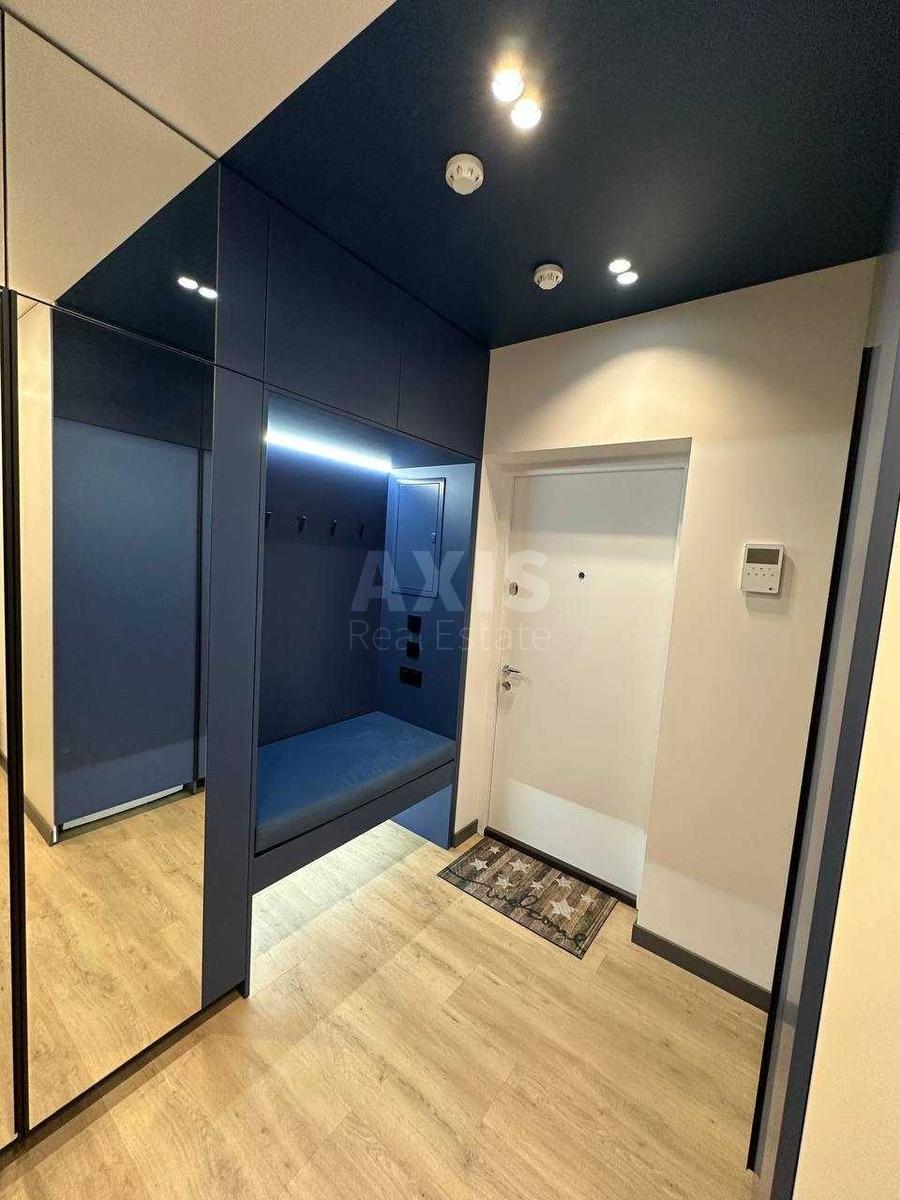 2k apartment nab. Dniprovs'ka 187