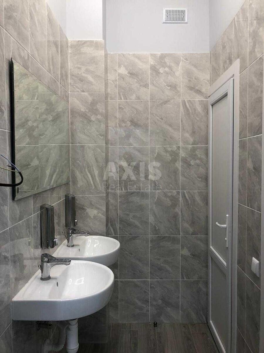 Office vul. Gorodec'kogo Arhitektora 17/1, 170m26