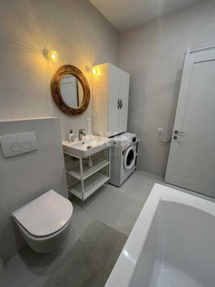 1k apartment vul. Glybochyc'ka 1310