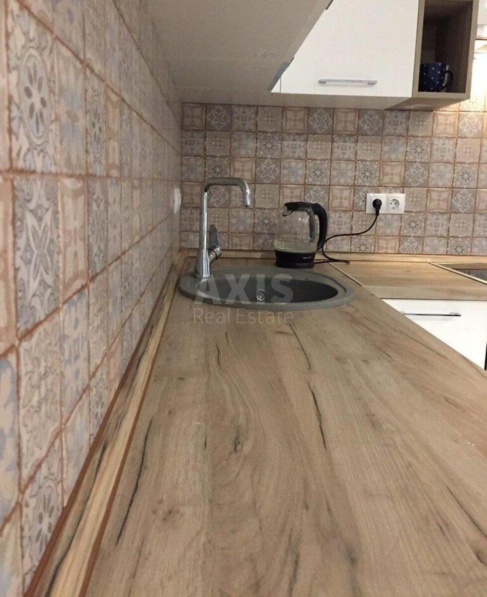 1k apartment vul. Zarichna 13