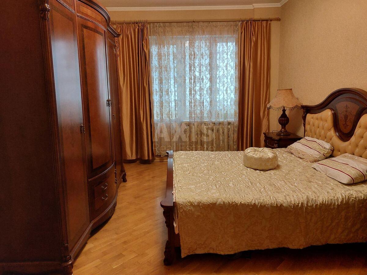 3k apartment vul. Knjazhyj Zaton 16В3