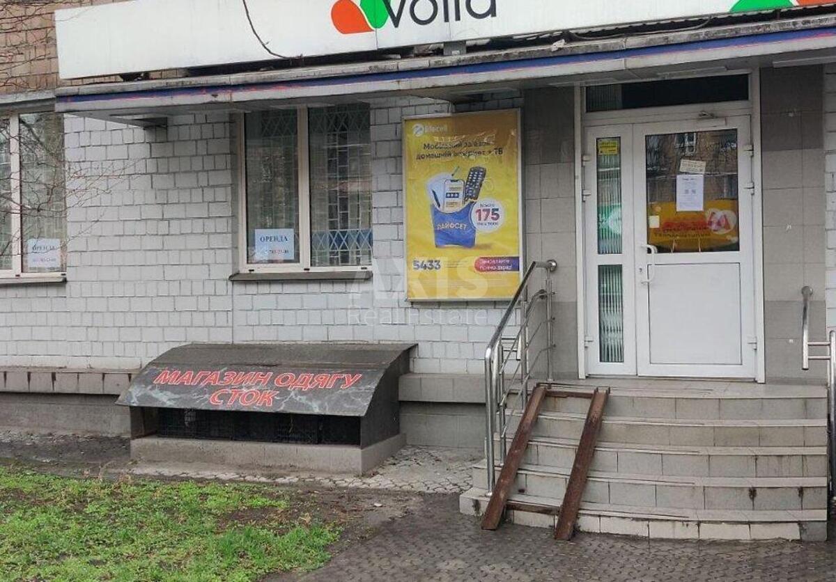 Об'єкт торгівлі вул. Антонова Авіаконструктора 20, 69м2