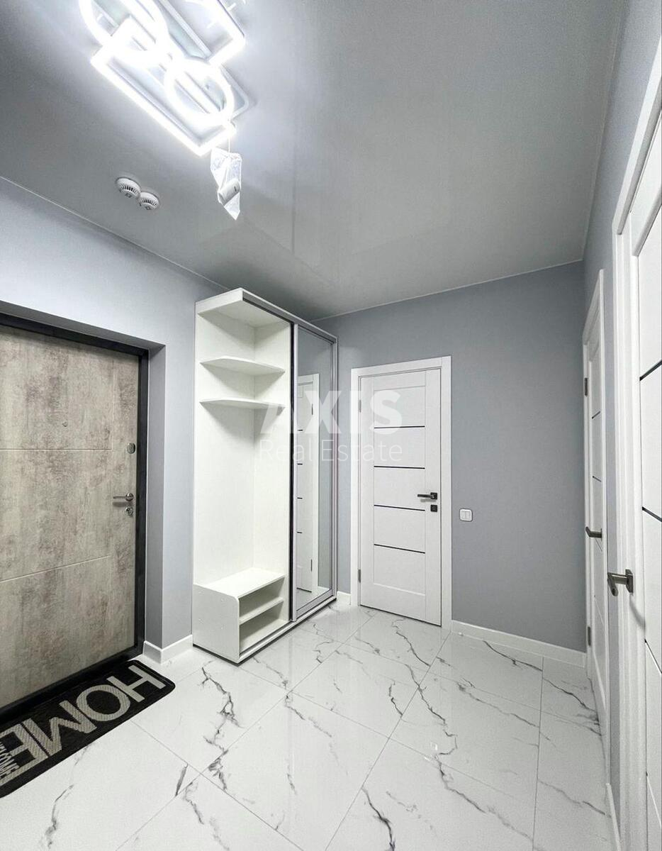 1k apartment vul. Revuc'kogo 40539267