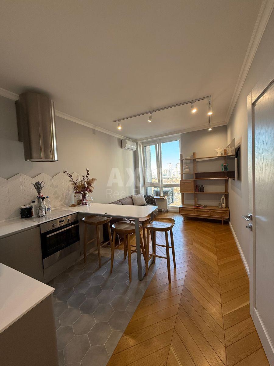 2k apartment vul. Zarichna 4/2