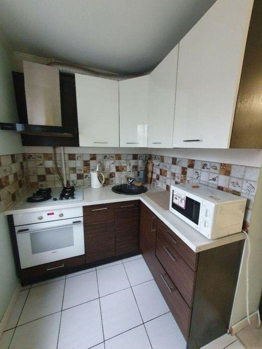 1k apartment vul. Glybochyc'ka 13