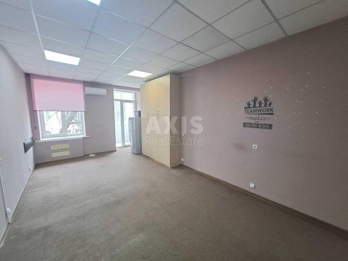 Office vul. Kostjantynivs'ka 22/17, 92m21