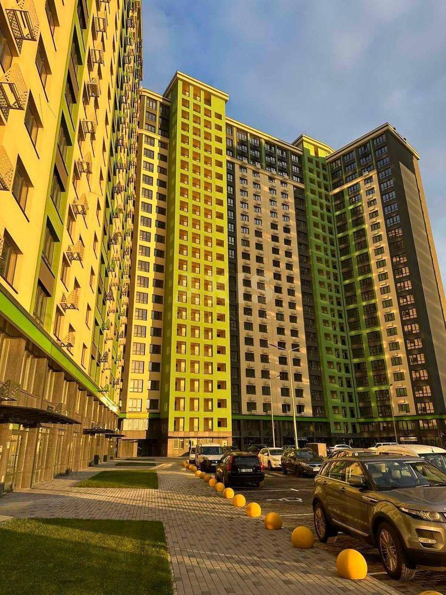 3k apartment vul. Myhajla Maksymovycha 24