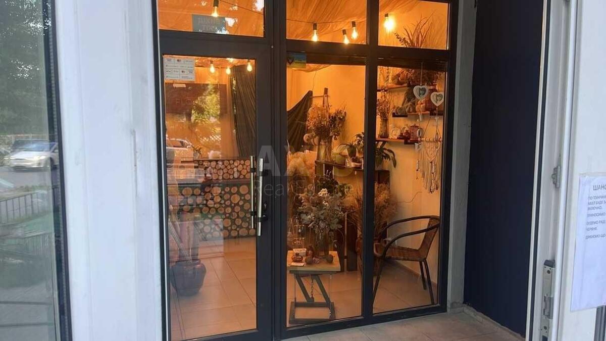 Trade object vul. Lebedjeva Mykoly 4/39, 20m2621650