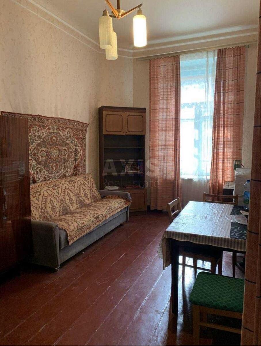 3k apartment vul. Pochajnyns'ka 232