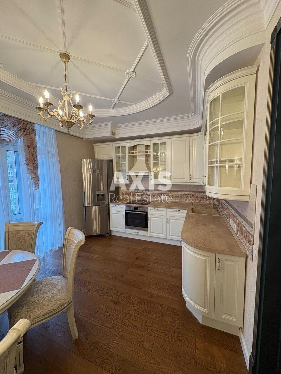 2k apartment vul. Antonovycha 1316
