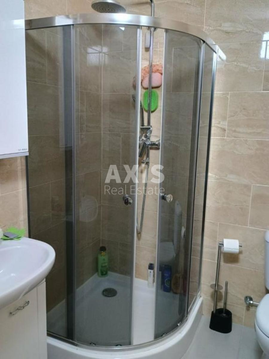 1k apartment vul. Dan'kevycha Kostjantyna 83