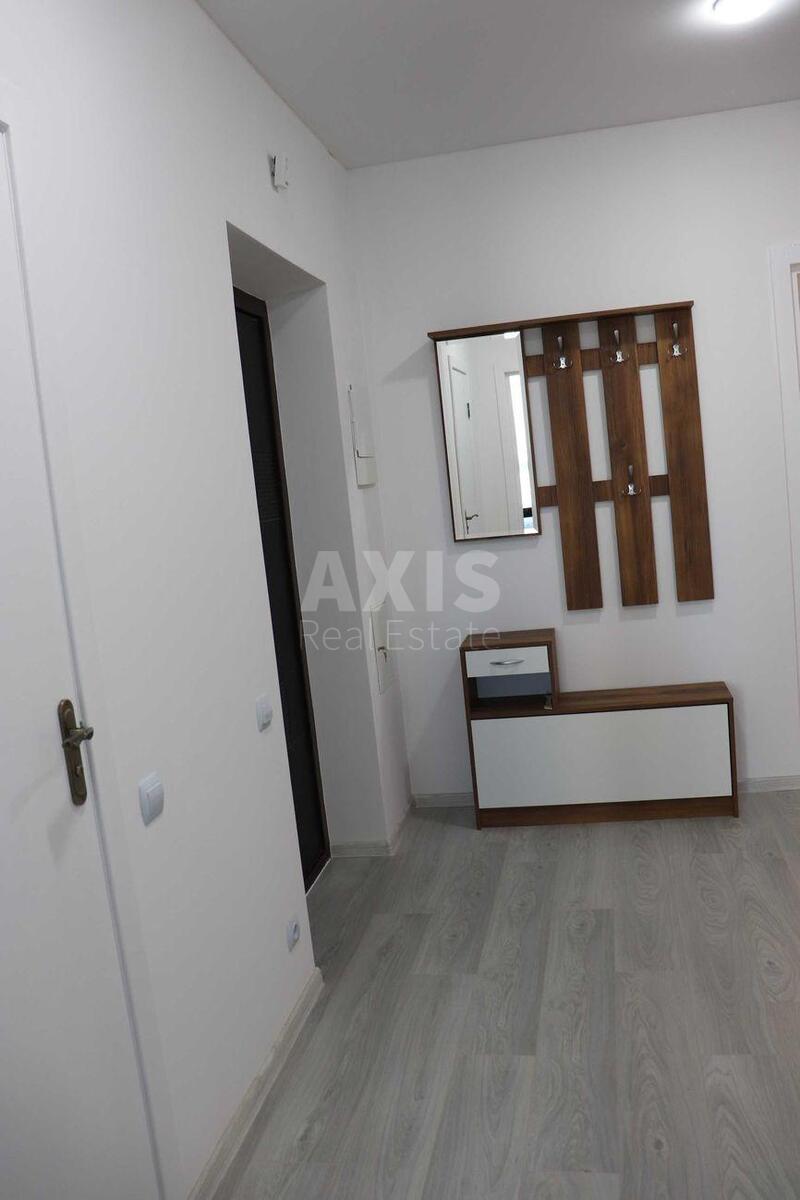 2k apartment vul. Zabolotnogo Akademika 151