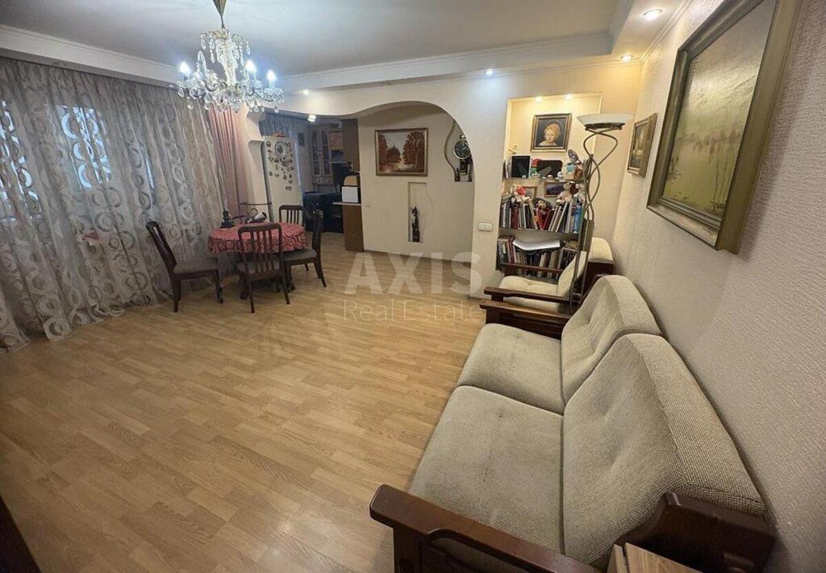 3k apartment vul. Kovpaka 4585414