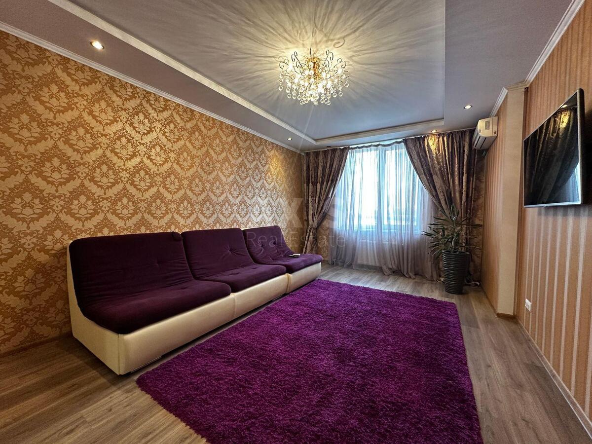 2k apartment vul. Dragomanova 40/31