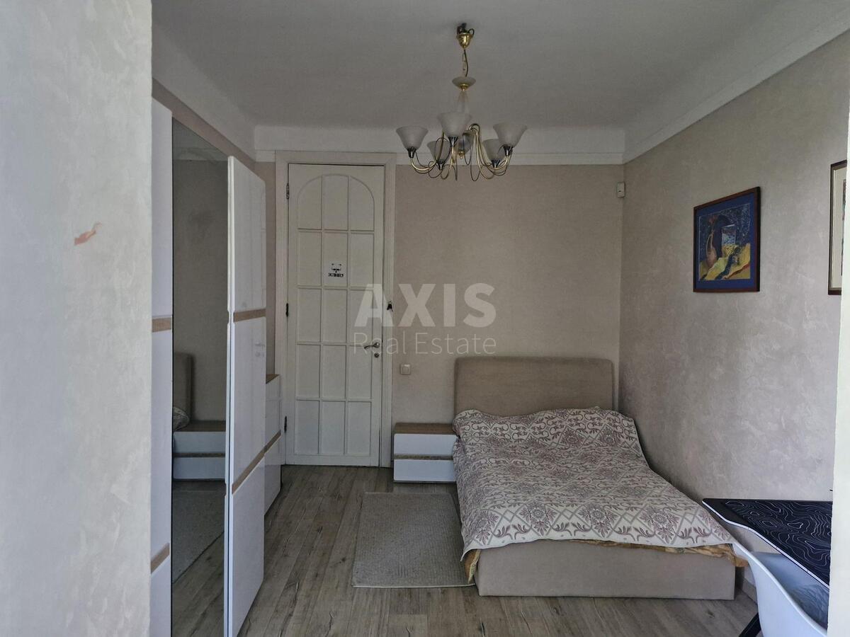 4к квартира ул. Искровская 1114
