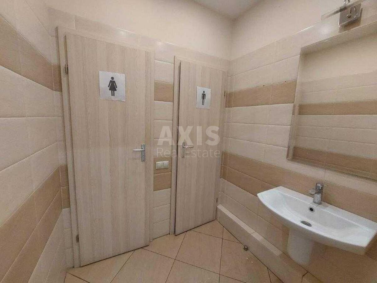 Офис ул. 15-я Энтузиастов , 330м2590055