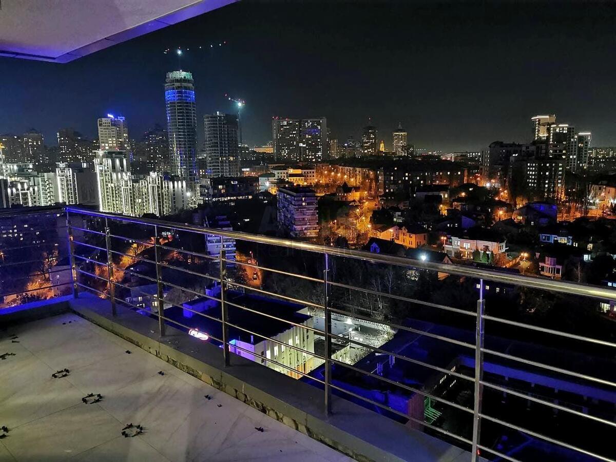 4к квартира ул. Джона Маккейна 76329219