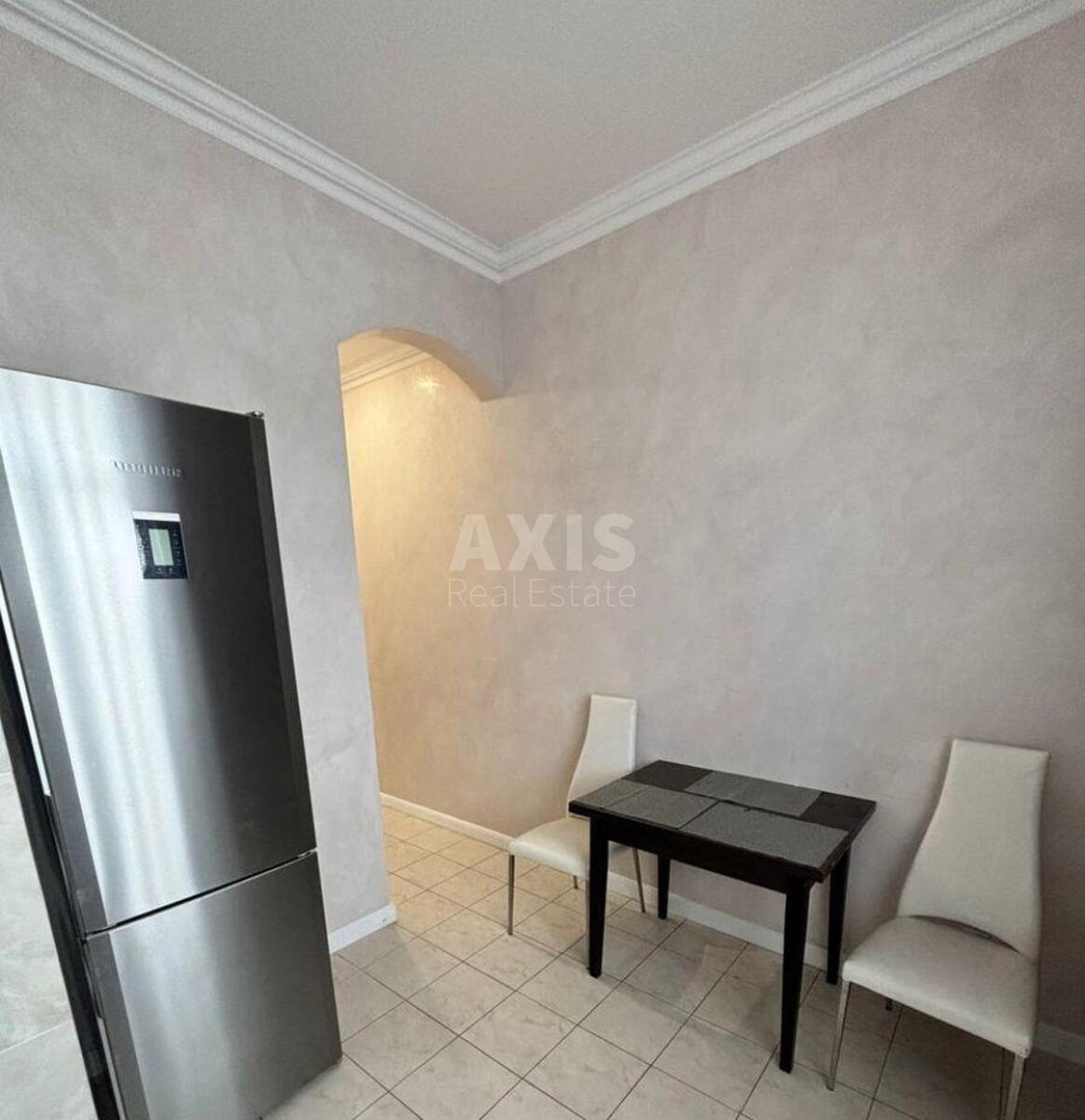 2k apartment vul. Riznyc'ka 113