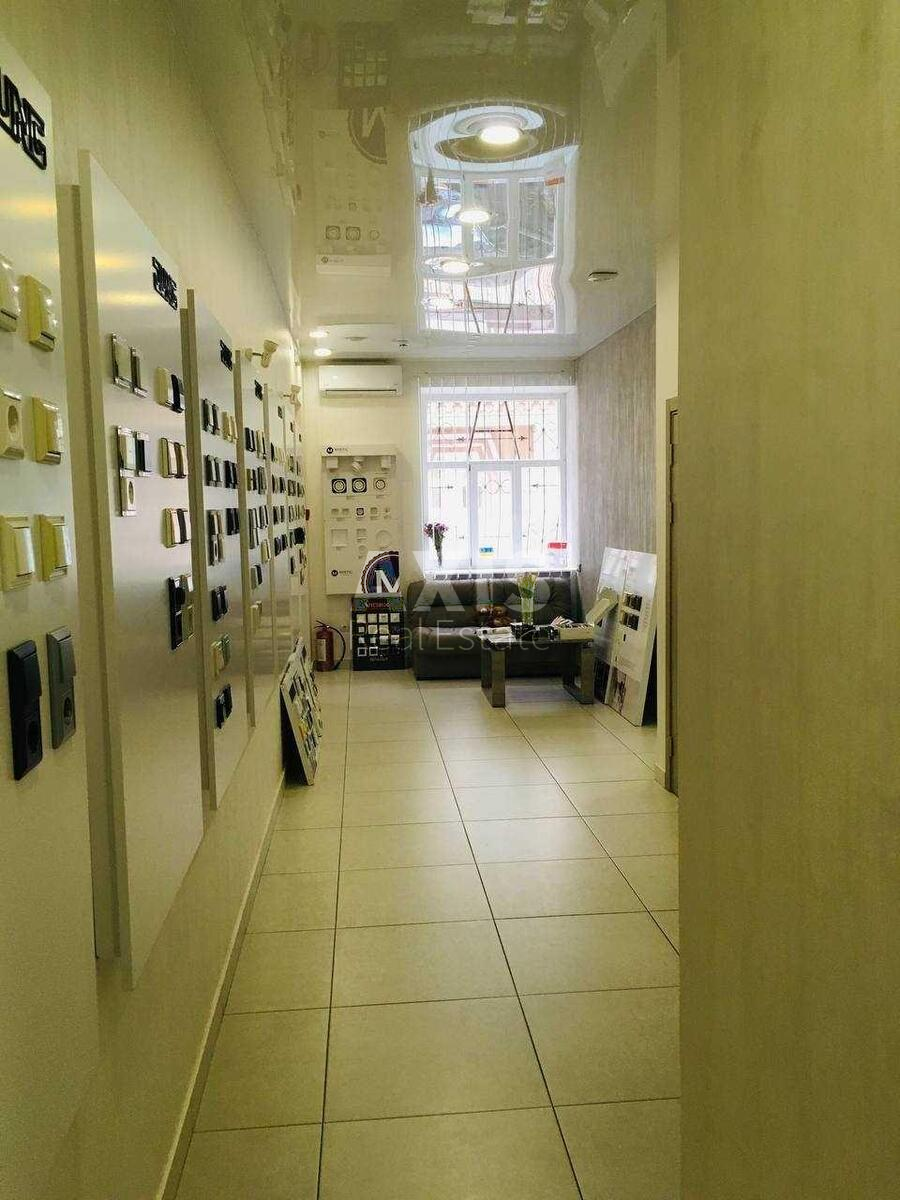 Office vul. Vozdvyzhens'ka 16А, 72m2534320