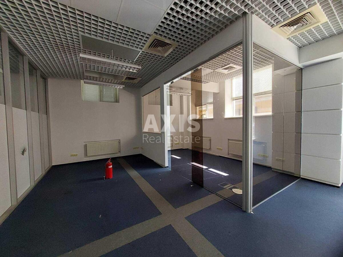 Office vul. Bul'varno-Kudrjavs'ka 24, 783m2562989