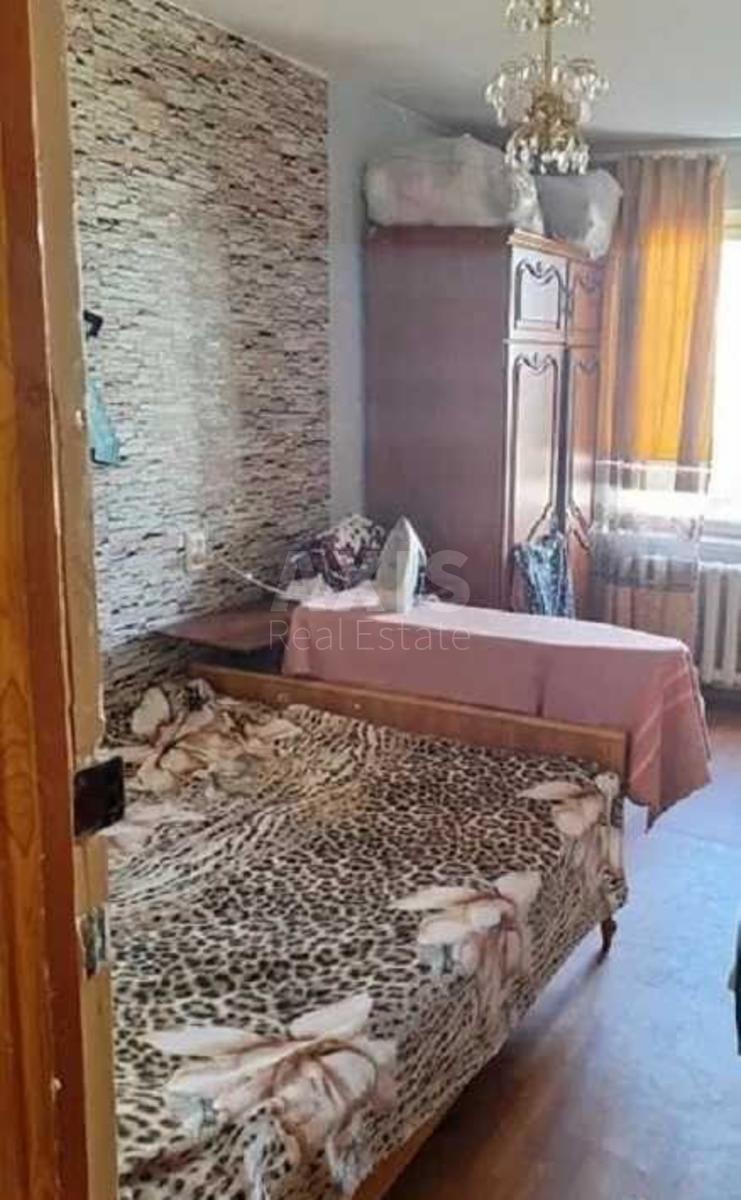 2k apartment vul. Avtozavods'ka 412
