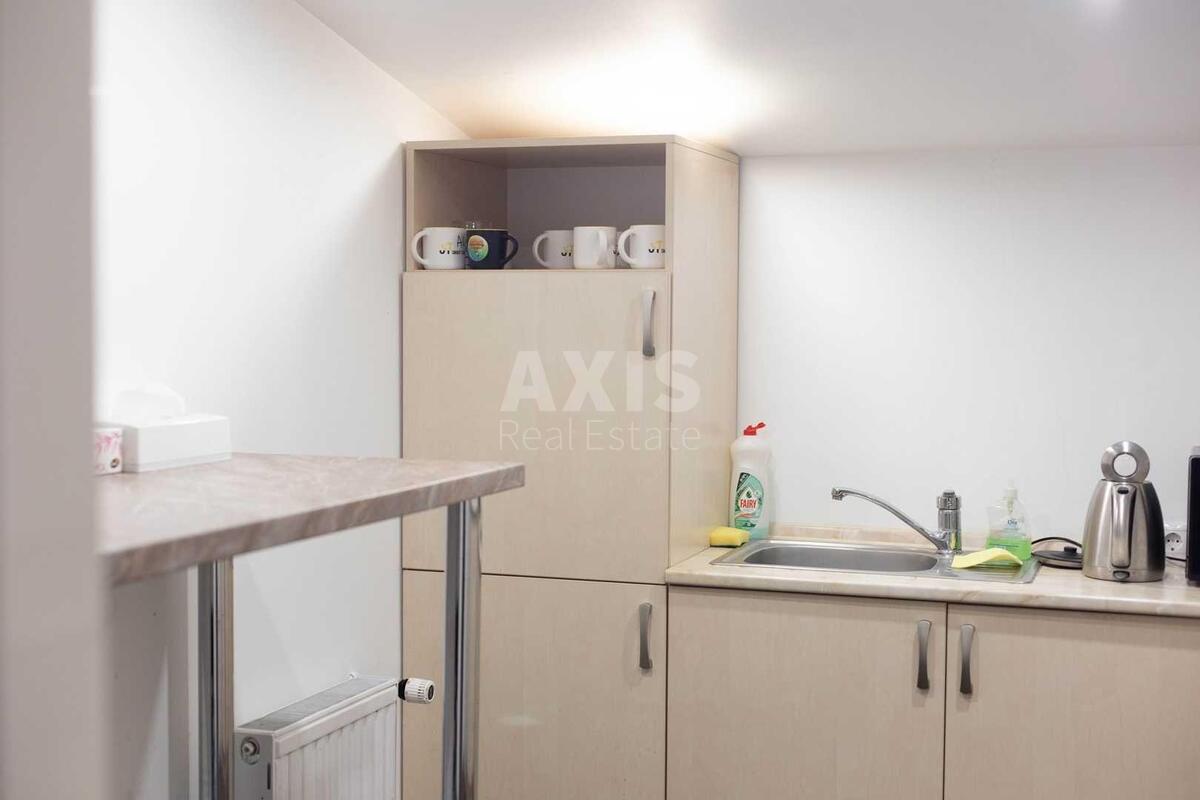 Office vul. Pymonenka Mykoly 13, 260m21