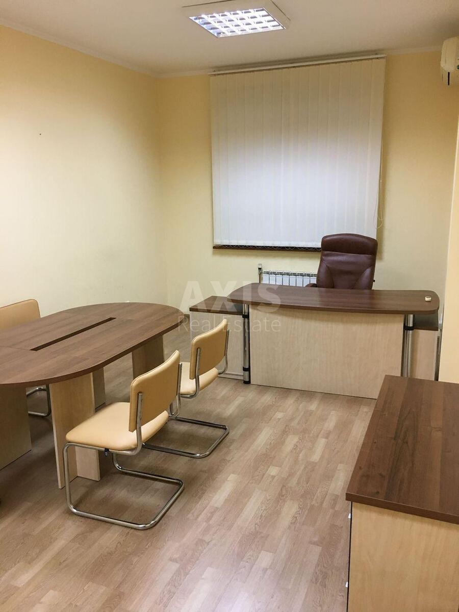 Office vul. Rustaveli Shota 44, 80m20