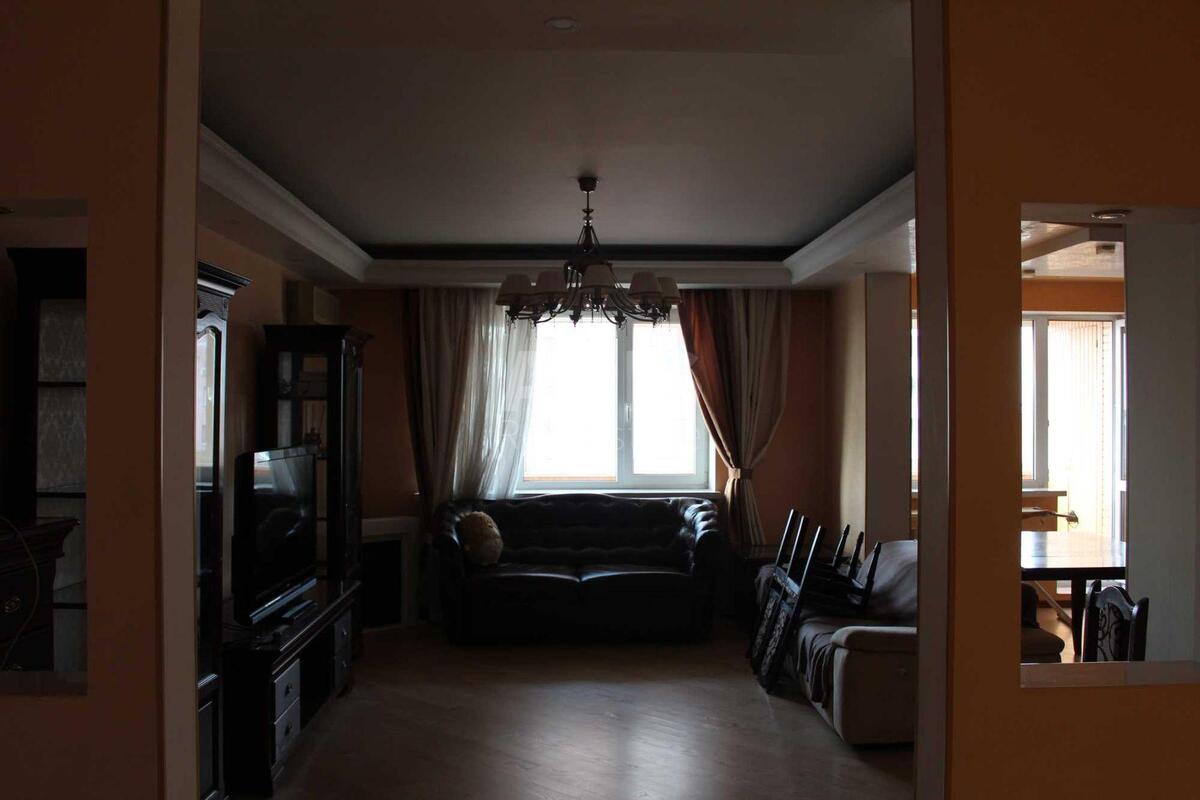 4к квартира ул. Ахматовой Анны 133