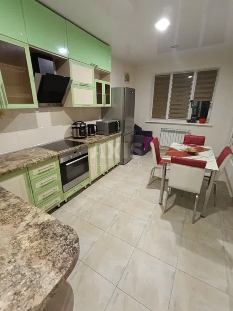 2к квартира ул. Героев Севастополя 35А258680