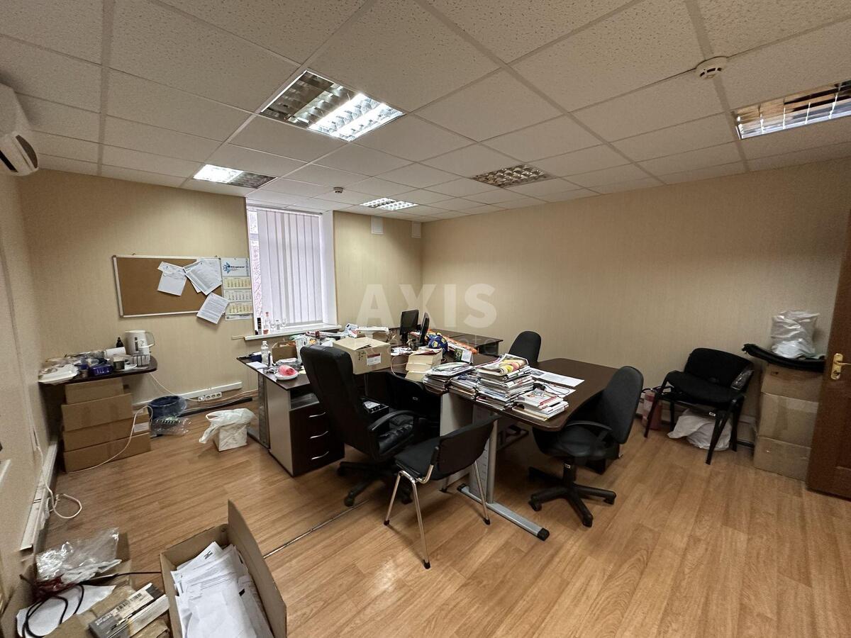 Office vul. Borychiv Tik 35А, 37m22