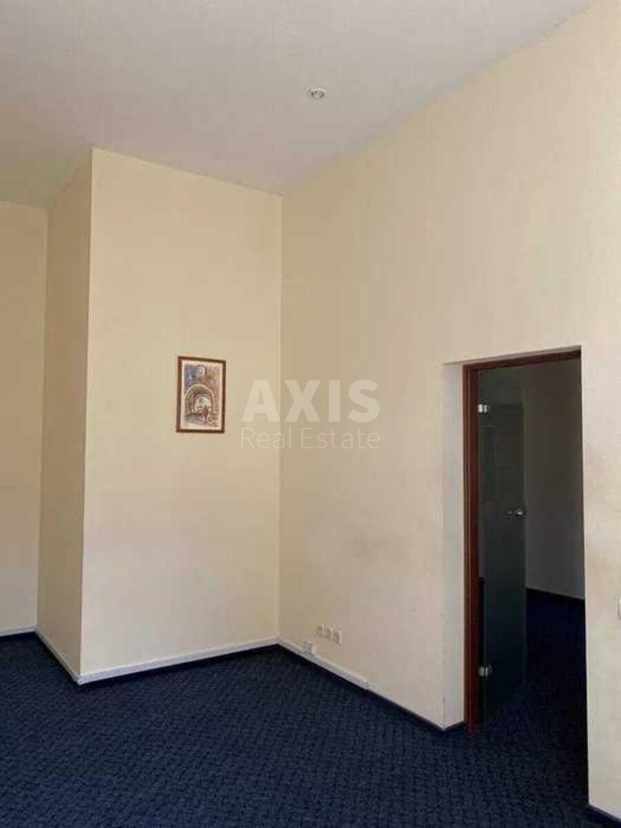 Office vul. Hmel'nyc'kogo Bogdana 42, 103m2568904