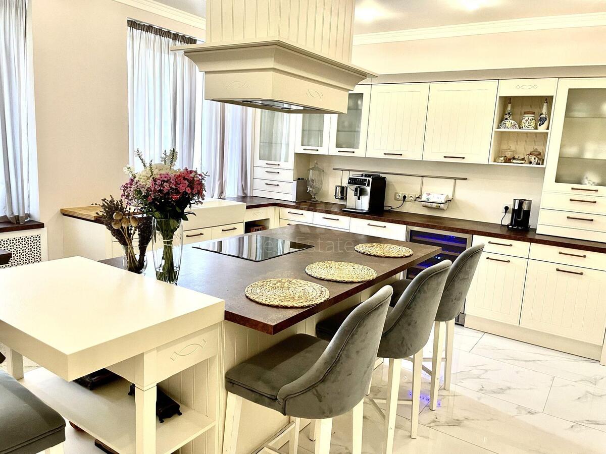 House vul. Jaslyns'ka, 770m2, Kyiv city613660