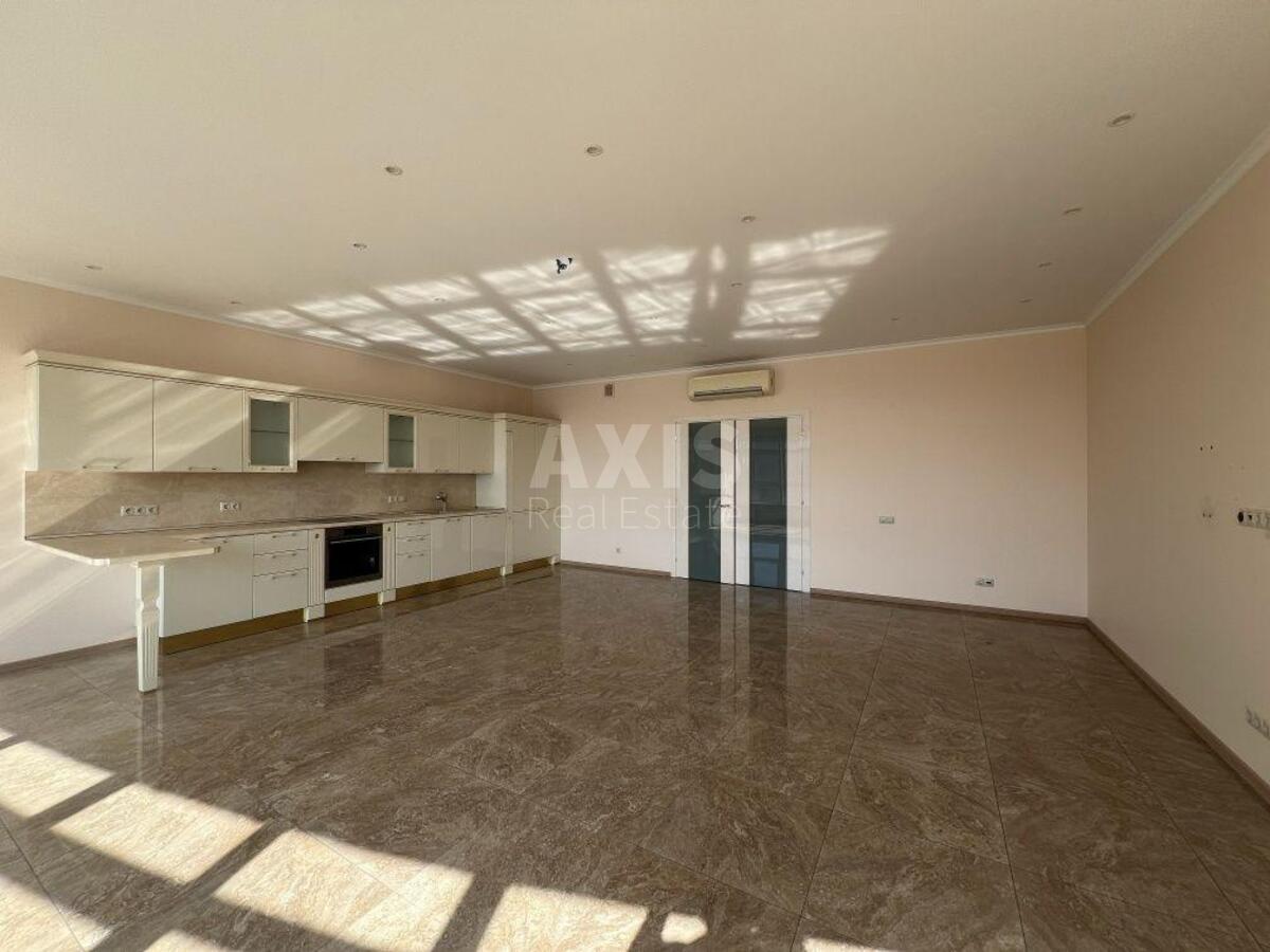 Office uzv. Klovs'kyj 7, 200m21