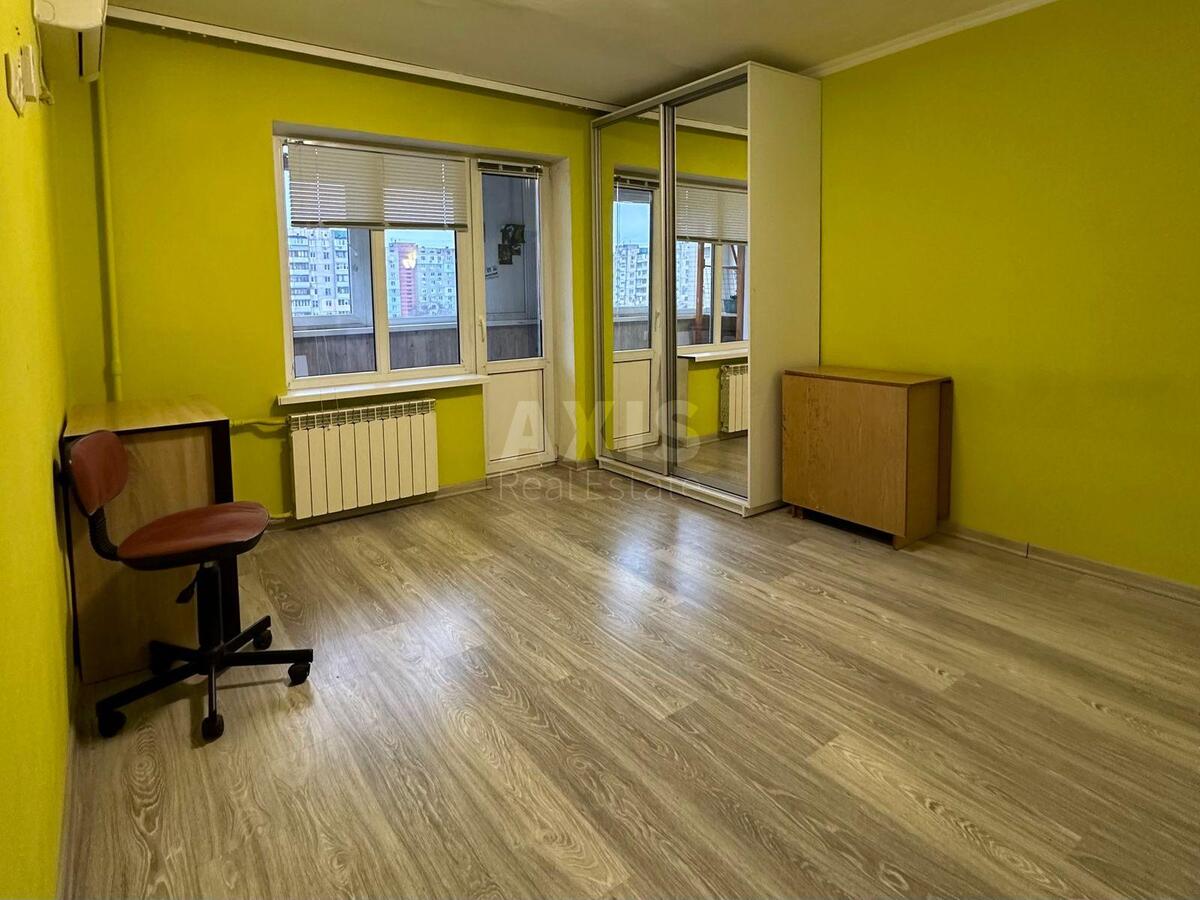 1k apartment pr-t Obolons'kyj 34Г2