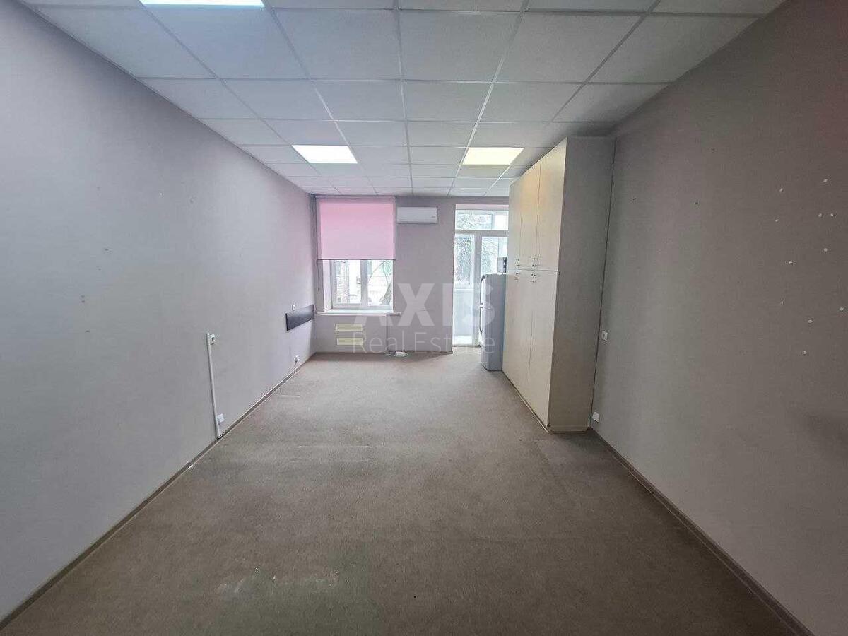 Office vul. Kostjantynivs'ka 22/17, 92m22