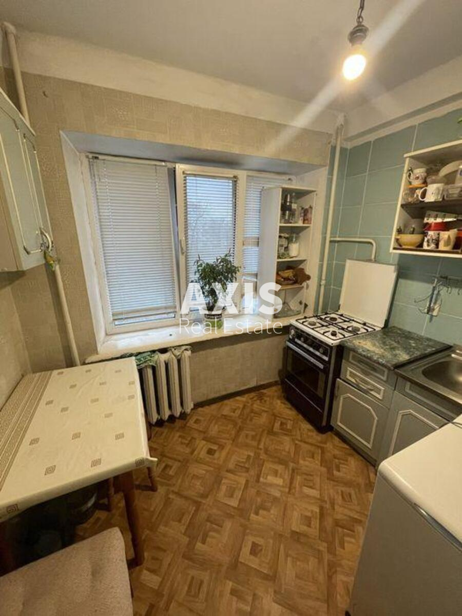 1к квартира пр-т Голосеевский 1220