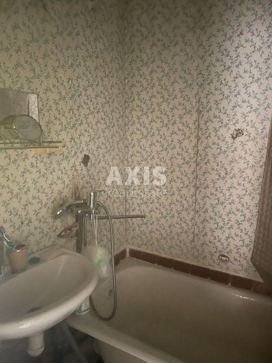 2k apartment vul. Myloslavs'ka 194
