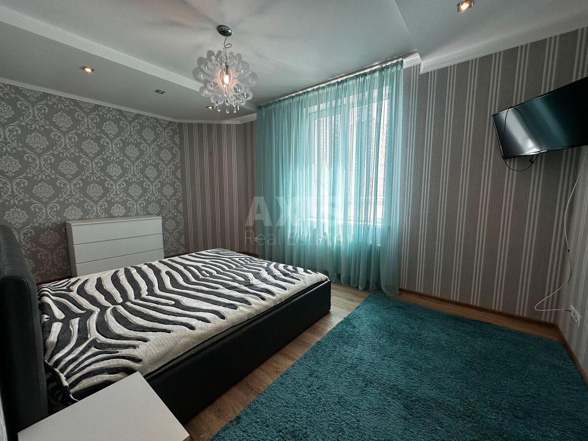 2k apartment vul. Dragomanova 40/32
