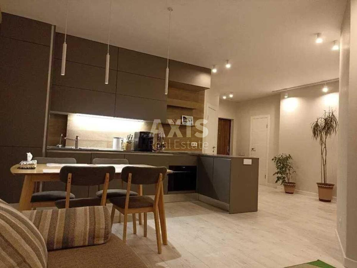 2k apartment vul. Chernivec'ka 8Б