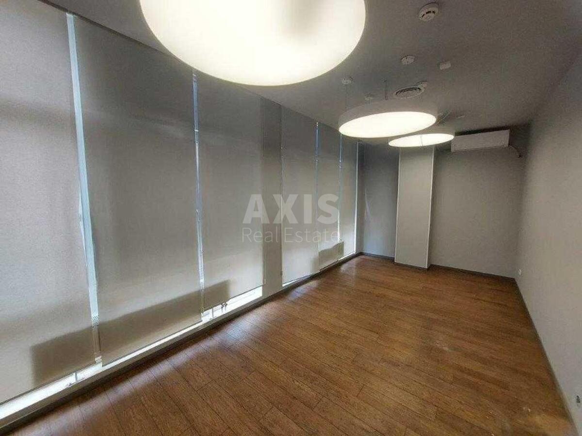 Office vul. 15-a Entuziastiv , 330m2590056