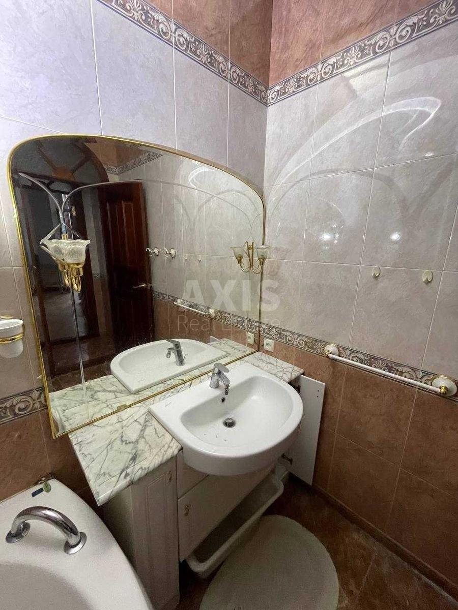 4k apartment vul. Jaroslaviv Val 148